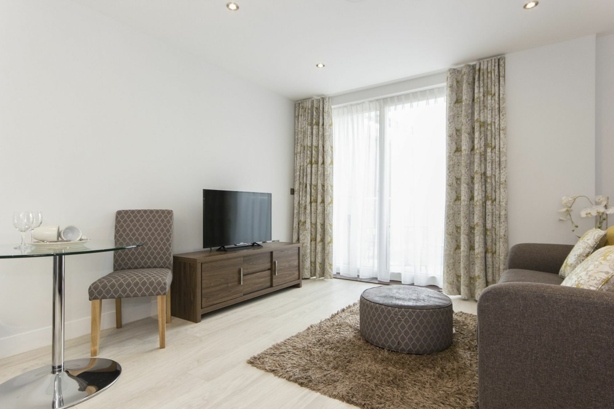 Citystay - Mill Park Apartments Cambridge Exteriör bild